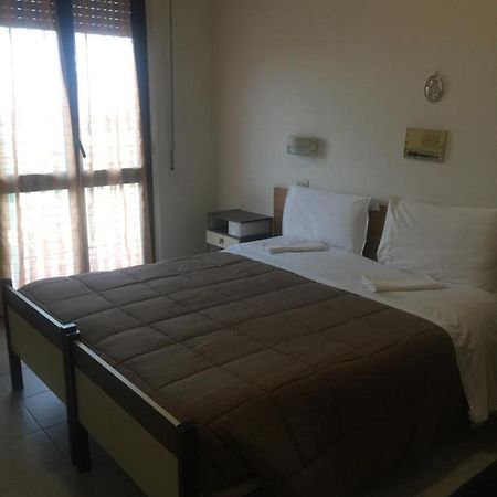 Hotel Sestriere Chianciano Terme Bagian luar foto