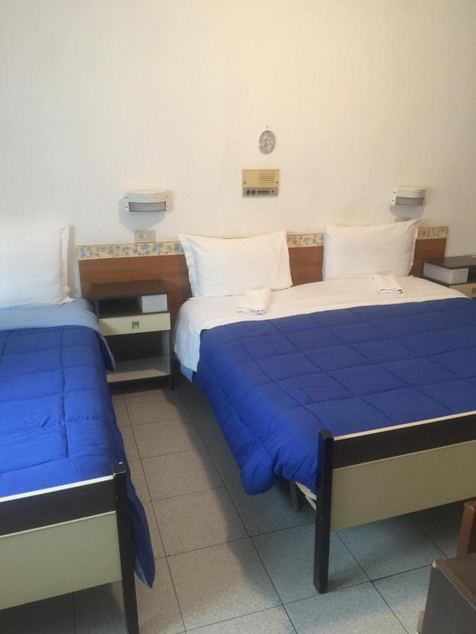 Hotel Sestriere Chianciano Terme Bagian luar foto